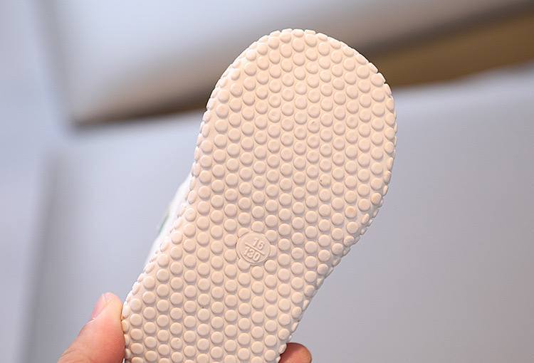 زیره ضد لغزش EVA کفش کودک Soft Step مناسب بازی و استفاده روزمره